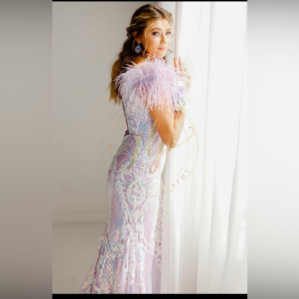 Size 8 Ava Presley